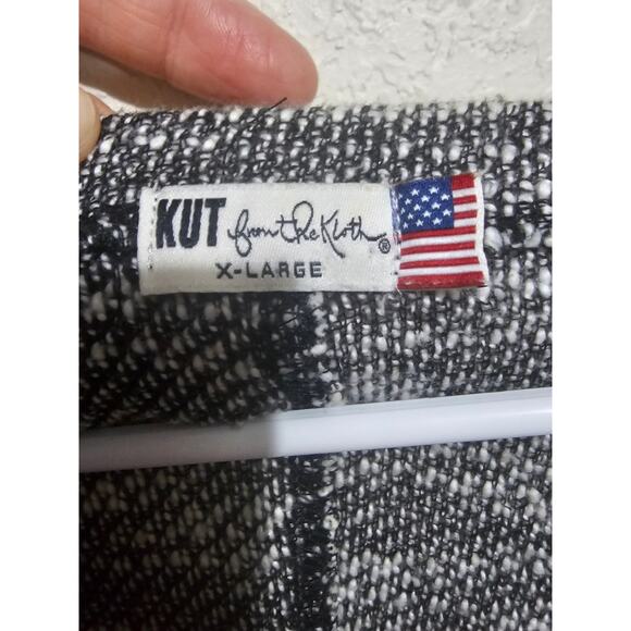 Kut from the Kloth Sweater Womens XL Grey Pullover Vneck Top Shirt   (912) - Picture 3 of 5